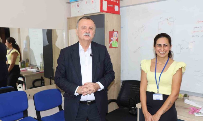 Yunusemre'de kadın merkezlerinde eğitim ve dayanışma vurgusu