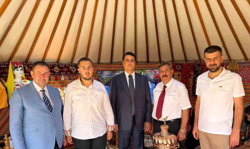 Umut Yılmaz ahlat otağında Gaziantep misafirperverliğini taşıdı