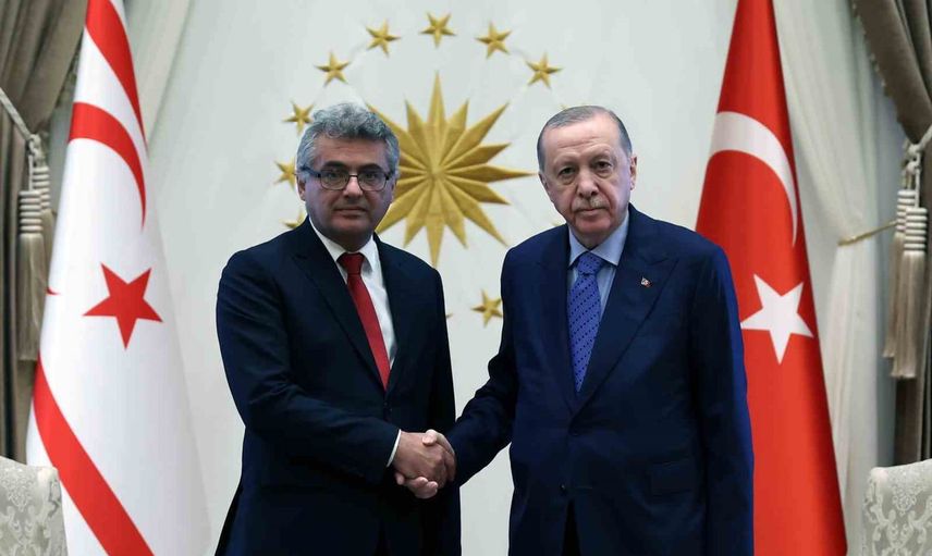Zirve atmosferinde Erdoğan ile Tufan Erhürman bir araya geldi