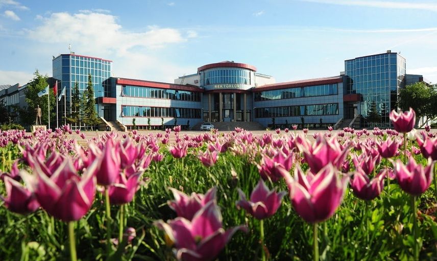 Van YYÜ sosyal medyada yayılan asılsız iddialara karşı uyardı