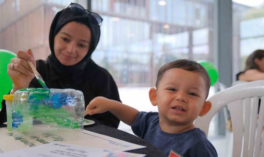İnegöl'de atıktan saksıya: anneler ve çocuklar yeşil dönüşüm yaptı