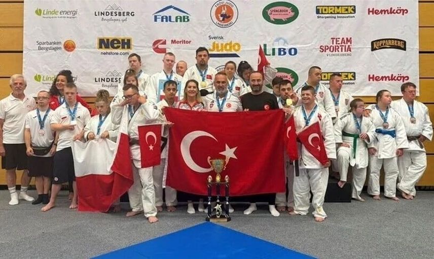 Lindesberg’de namağlup zafer: Down Judo milli takımı Judown’da dünya şampiyonu