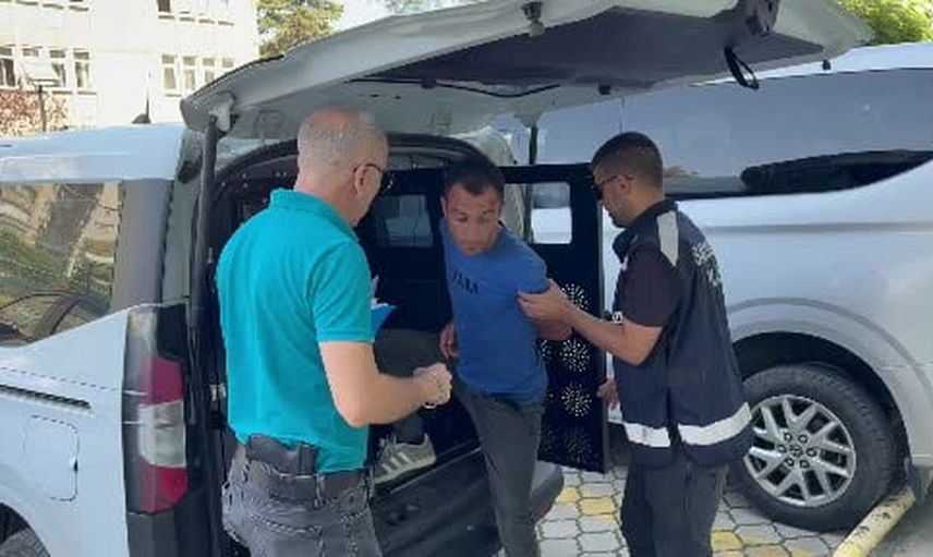 Boşanma sürecinde tartışma: eşini bileğinden yaraladı