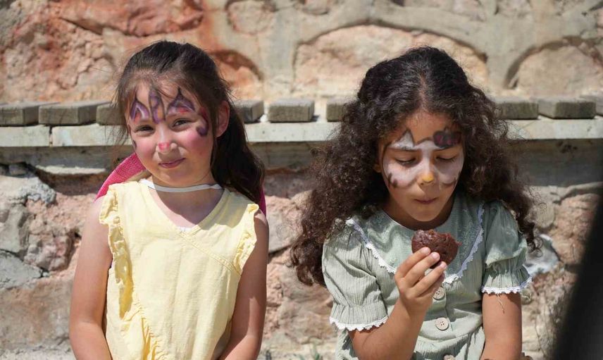 Bayburt'ta yaz okulu kapanışında robotik projeler ve koro gösterileriyle renkli final