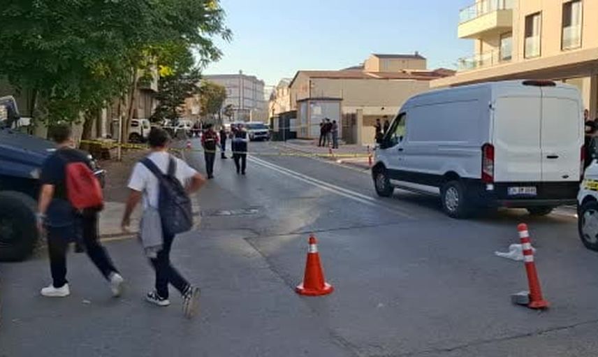 Ümraniye'de ağaçların arasındaki çantadan el bombası çıktı