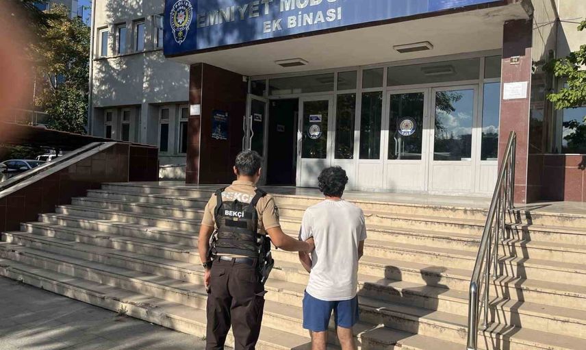 Kırıkkale'de emniyetin operasyonunda iki hırsızlık hükümlüsü tutuklandı