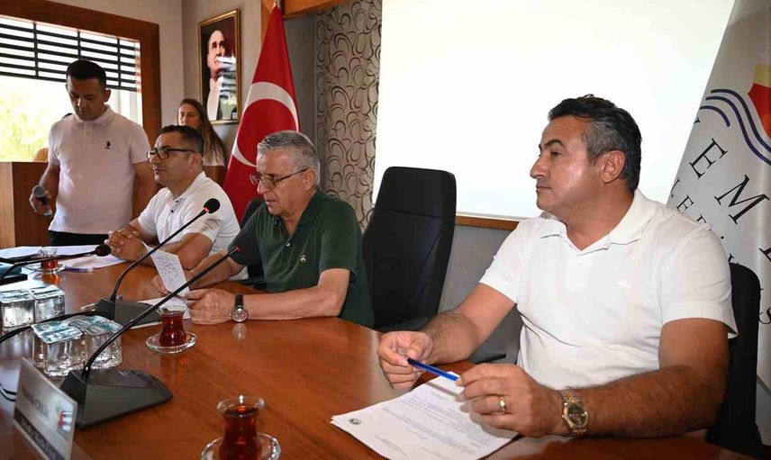 Kemer meclisi eylül toplantısında hizmet, isimlendirme ve protokol kararları aldı