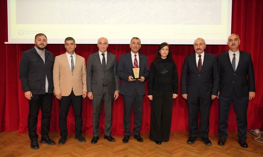 Afete dayanıklı kentler hedefi: EBYÜ'de kentsel dönüşüm konferansı