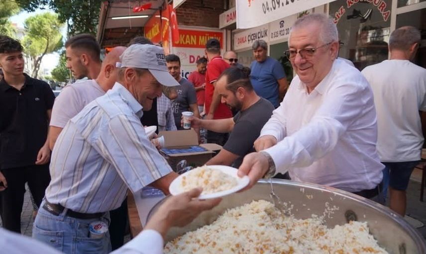 Esnafın dayanışması Edremit'te: şehit ve gaziler için hayır