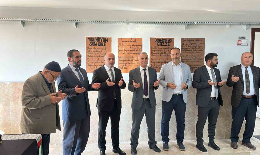 Eskil'de gençlerin sesi: Gazze için Filistin Sokağı sergisi