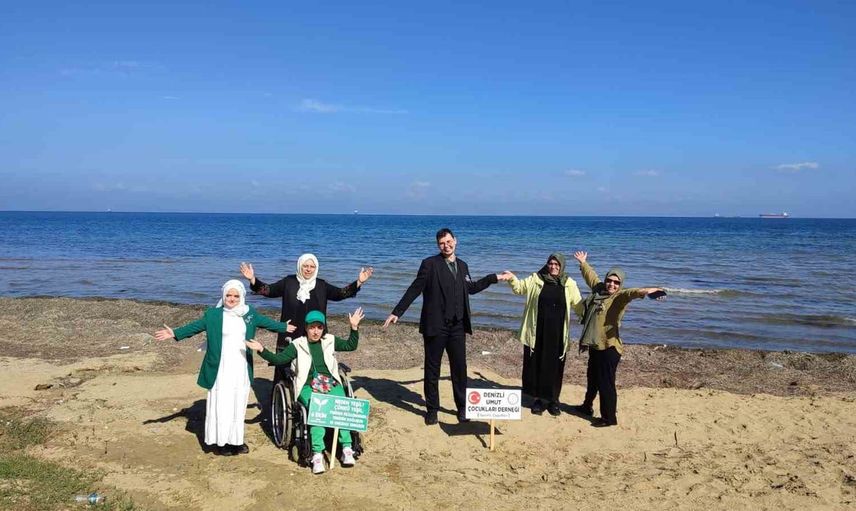 Denizli heyeti Yalova'da serebral palsi farkındalığına kültürel destek verdi