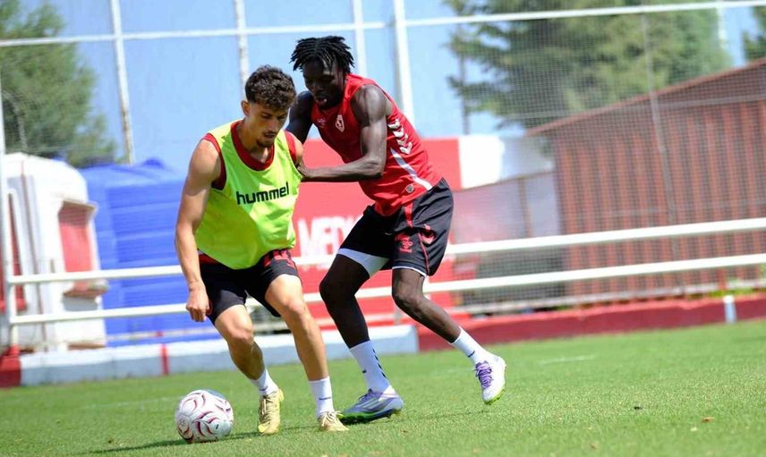 Samsunspor Çaykur Rizespor randevusu için tempoyu artırdı