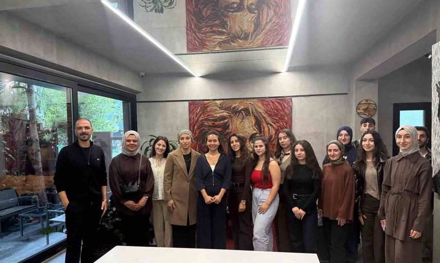 Atıkları sanatla buluşturan gençlik: sürdürülebilir yarınlar için adımlar