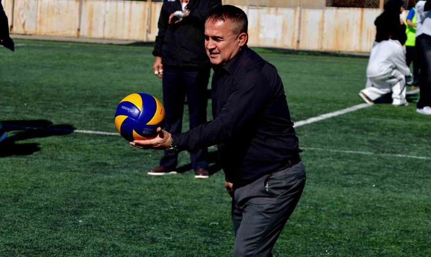 Bilecik'te amatör spor haftası gençlere spor kapılarını araladı