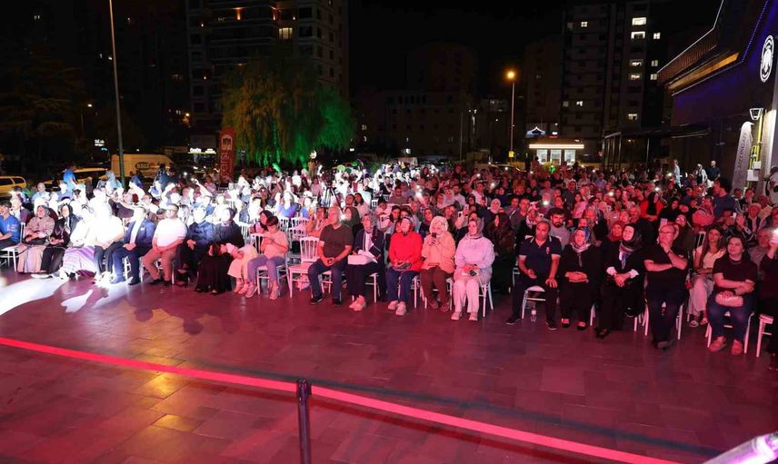 Çarşı Melikgazi'de nostalji rüzgârı esti