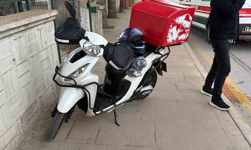 Beşkavaklar'da çarpışma: motosiklet sürücüsü hastaneye kaldırıldı