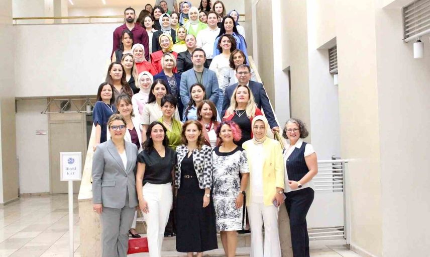 Yaşlılarda enfeksiyonlar sessiz seyredebilir, küçük değişikliklere dikkat