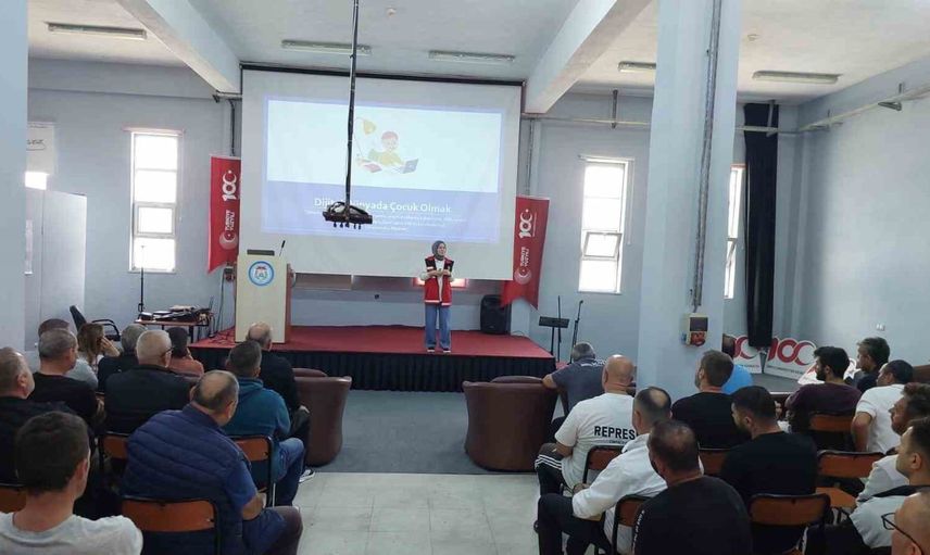 hükümlülere yönelik bilinçli medya ve kadına yönelik şiddet eğitimi verildi
