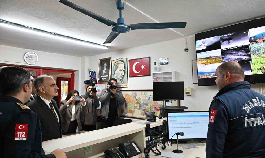 manisa'da itfaiyenin erken müdahalesi yangınların çoğunu büyümeden söndürdü