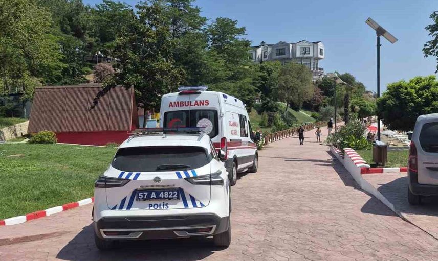 Sinop'ta dalgıçlar kayıp sanıldı, sahil ekipleri alarma geçti