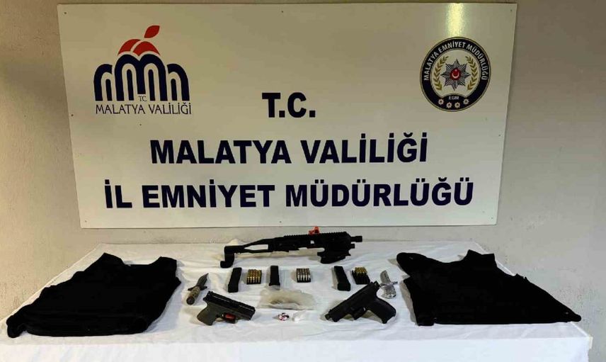 Malatya'da operasyonla yakalanan dört şüpheliden üçü tutuklandı