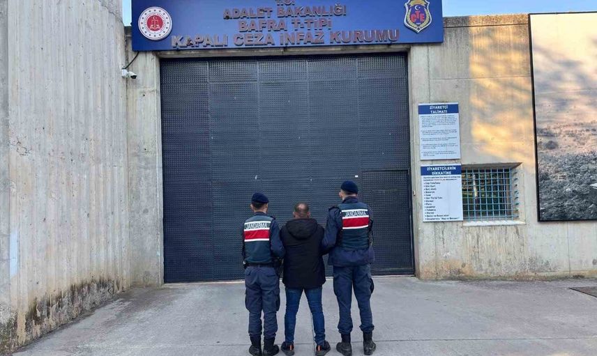 Bafra'da uyuşturucu ticaretinden aranan kişi jandarmanın çalışmasıyla yakalandı