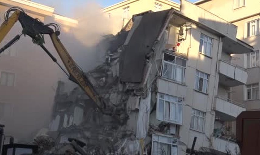 Maltepe'de enkazda kimliği belirlenen üç kişinin kurtarılması yıkımdan sonra planlanıyor