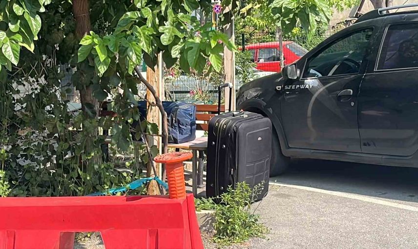 Valilik önündeki iki şüpheli bavulun sırrı çözüldü