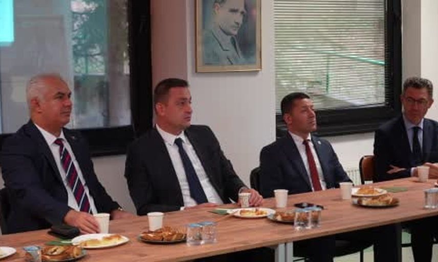 Hukuk eğitimi gerçek davalarla sınıfa taşınıyor