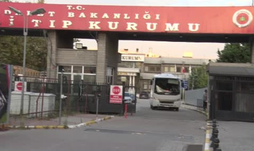 Adli tıp sonrası gözaltındaki ünlüler kurumdan ayrıldı
