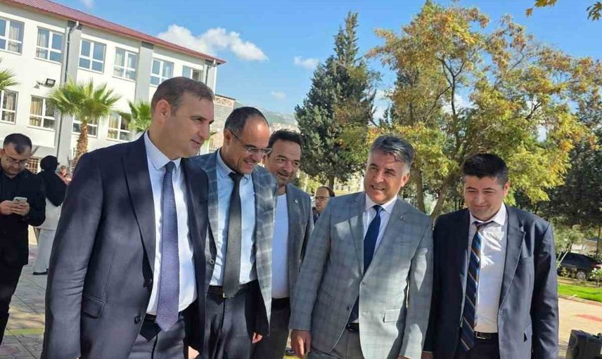 Gençlik merkezinden özel öğrencilere neşe dolu buluşma