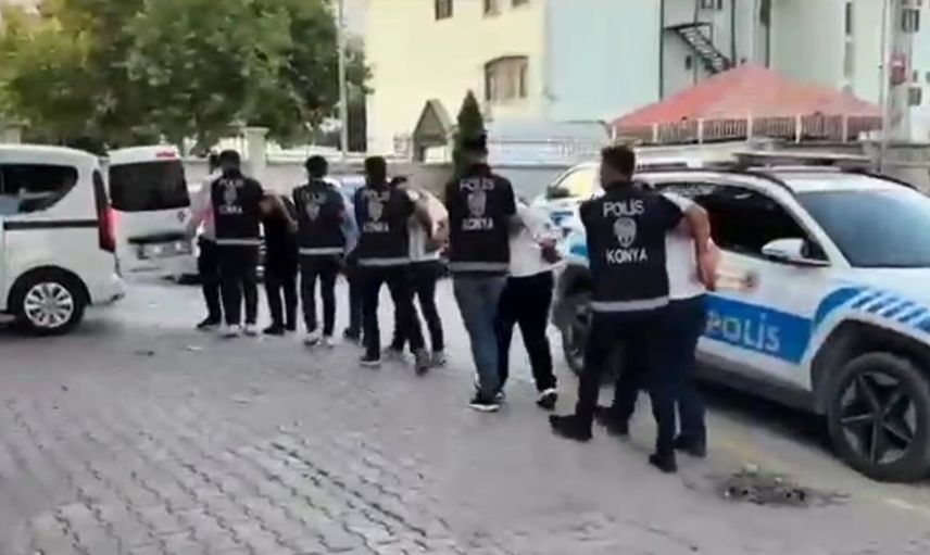 Kar maskeli soygunda 450 bin lira ve 50 gram altın çalan 5 kişi tutuklandı