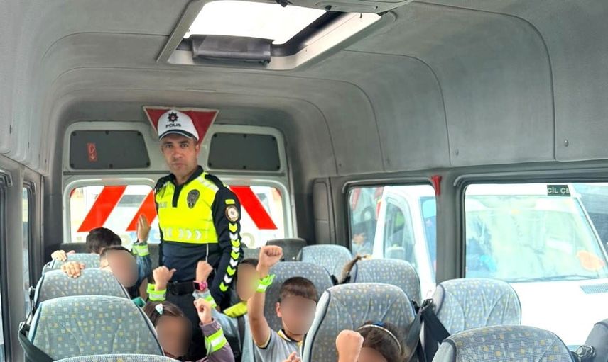 Öğrenci güvenliği için servis denetimleri aralıksız sürüyor