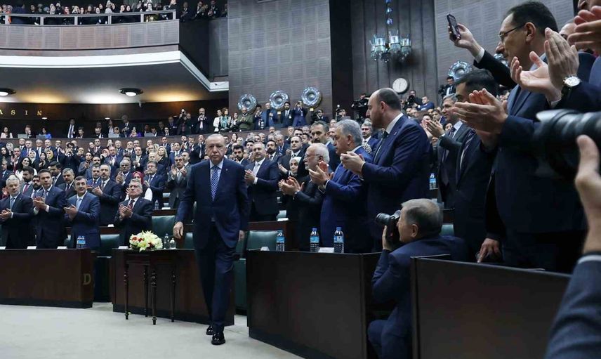 Siyaseti düşmanlaştırmaktan vazgeçin, milletin kardeşliğini koruyun