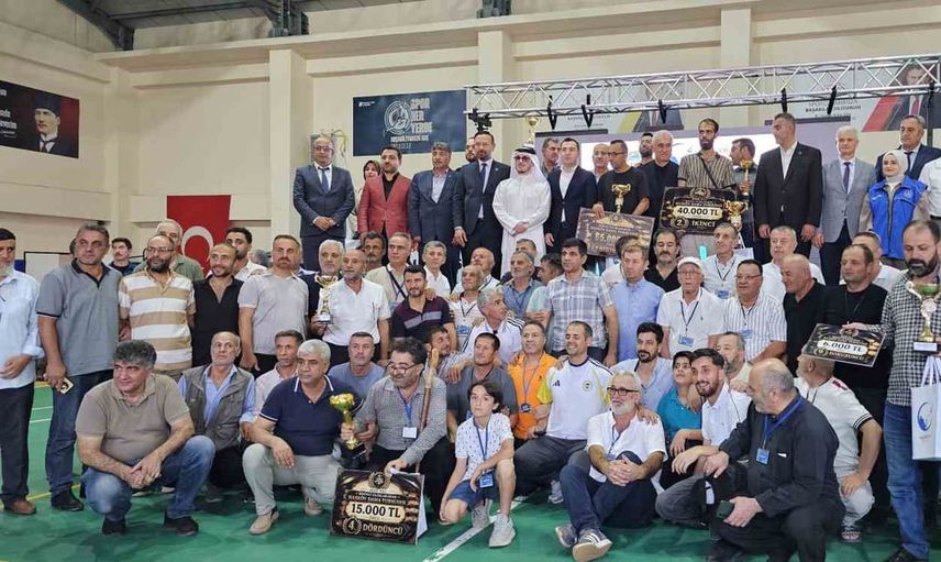 Hasköy'de dama rüzgârı: uluslararası turnuvada 185 bin TL ödül dağıtıldı