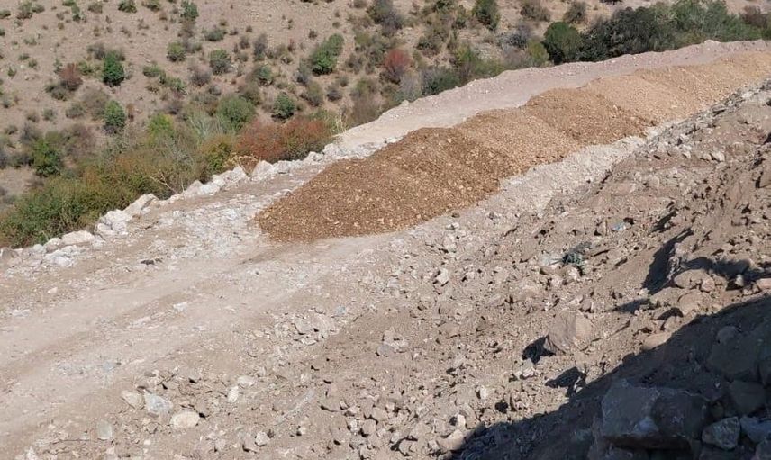 Kıbrıscık'ta heyelan riskine karşı 3,3 kilometrelik yeni yol açılıyor