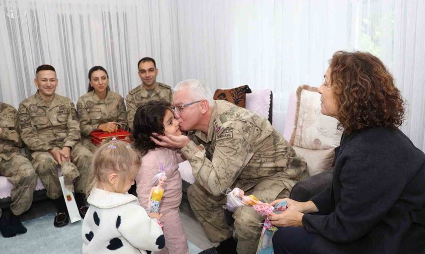 Şehit Yakup Koç'un 25. yılına saygı: kabri başında dualar