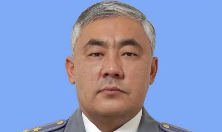 Tokayev Aydos Mirzahmetov'u savunma bakanı olarak atadı