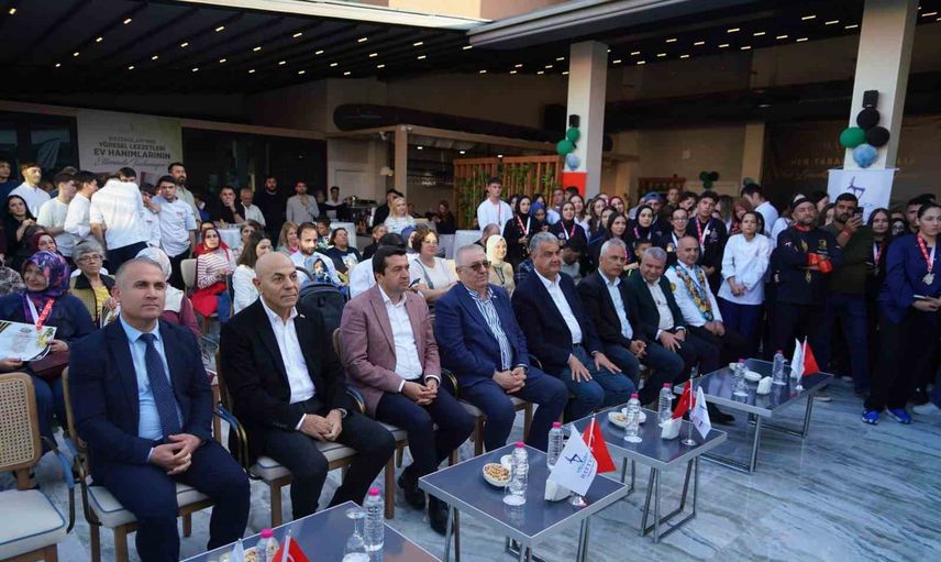 Kazdağları'nda altın kaşık gecesi: Edremit mutfağı ve zeytinyağı sahnede