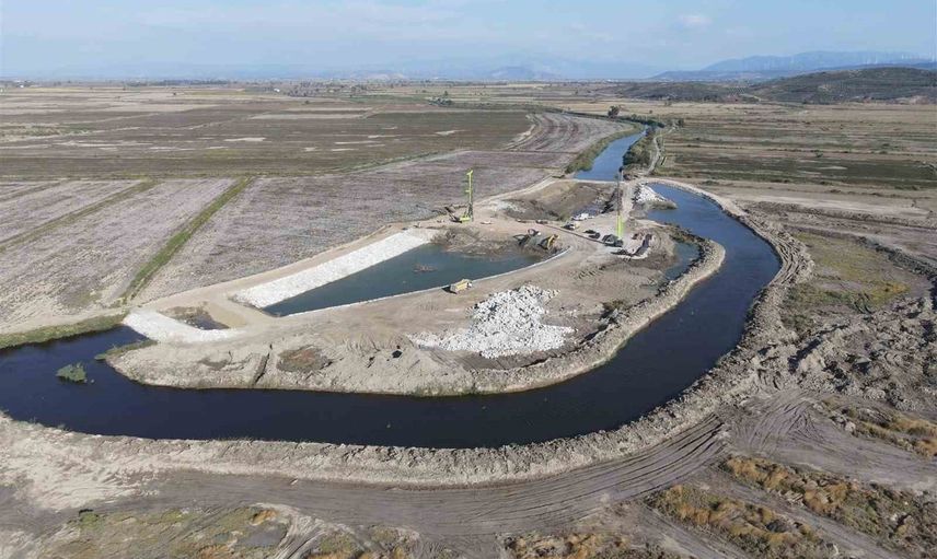 Söke ovası için çiftçilere nefes, yılan balıklarına göç yolu: