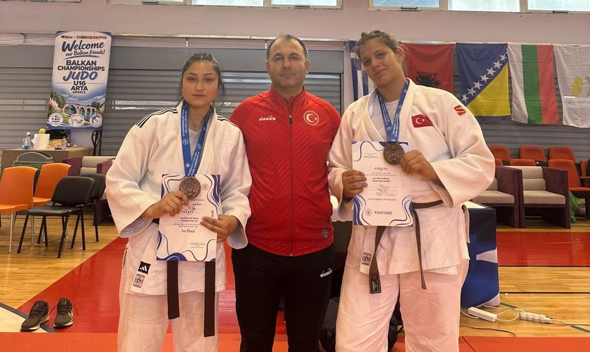 Salihlili judocular Arta'da iki bronzla döndü
