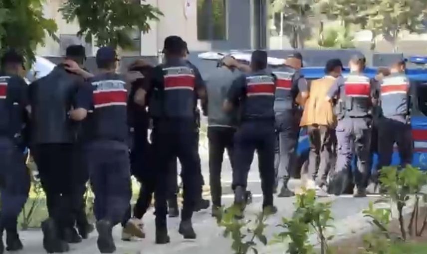 Yabancı uyruklu beş şüpheli Gaziantep merkezli üç ilde yakalandı