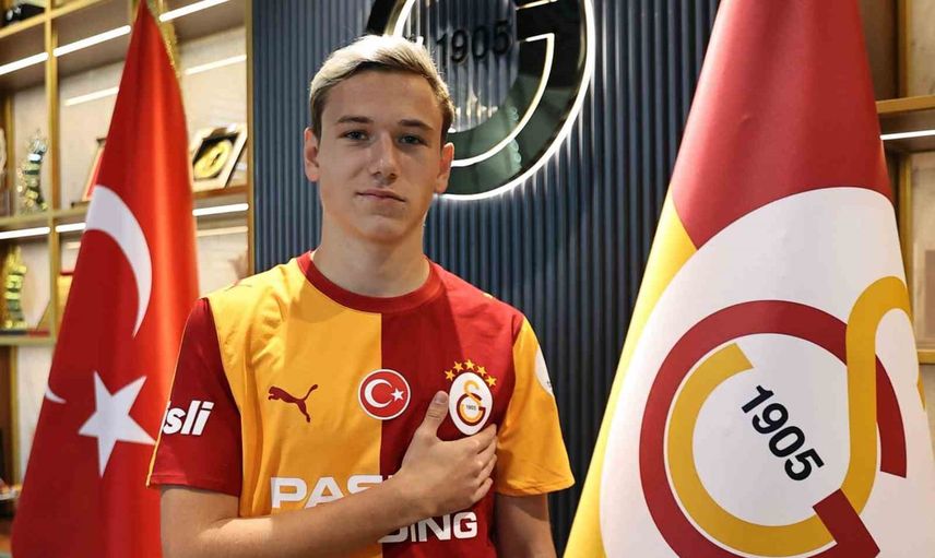 İlk rus transfer: Galatasaray'ın yeni yüzü Aleksey Batrakov