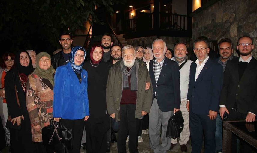 Yahya Kemal'in rüzgarında Bursa'da şiir ve düşünce buluşması