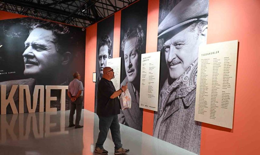 kültürpark’ta izkitap ziyaretçileri üç sergiyi bir arada keşfetti
