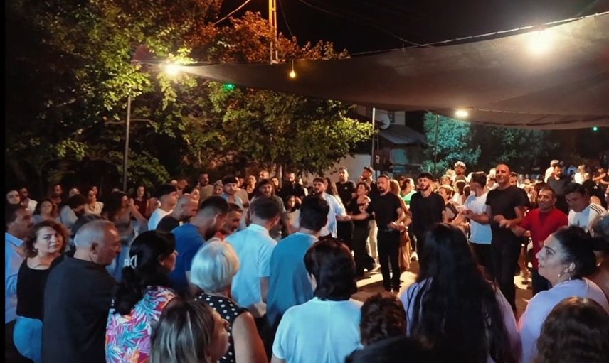 Tatlısu'da çilek ve böğürtlen şenliği köy yaşamını canlandırdı