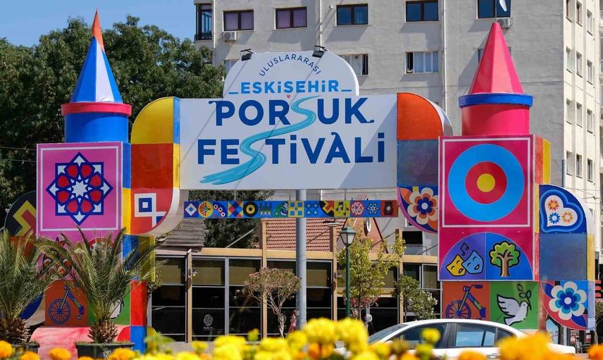 Porsuk boyunca beş gün: Eskişehir uluslararası festivale hazırlanıyor