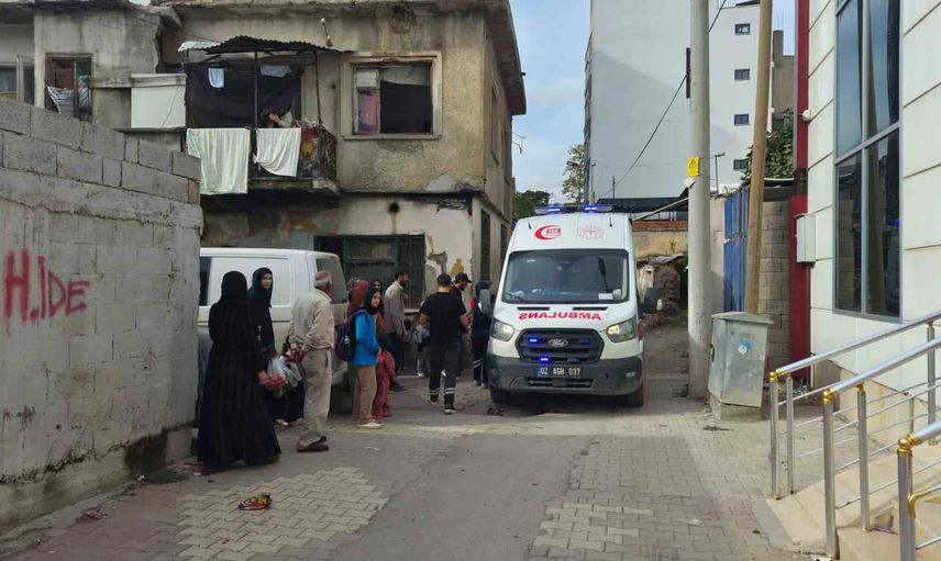 sokakta oynayan 5 yaşındaki çocuğa çarpan motosiklet sürücüsü kaçtı