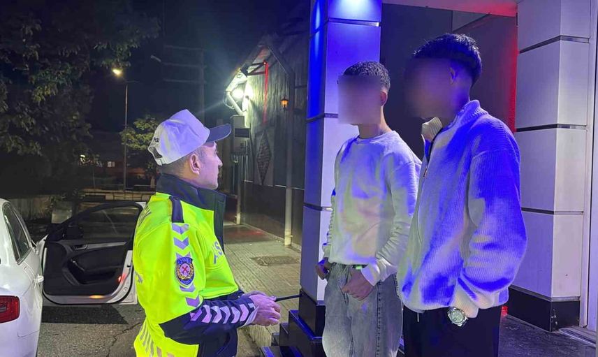 Eskişehir'de çıkmaz sokakta yakalanan 16 yaşındaki sürücüye 295 bin TL ceza