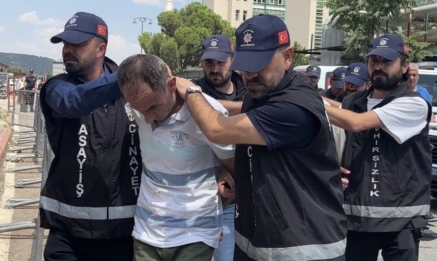 Adliye önünde karar: gaziantep milletvekili Melih Meriç'i bıçaklayan zanlı ve oğlu tutuklandı
